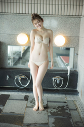 Yuki Japanese And Asian Tall Young White Gyaru Fashion Model And Runway Model And Bikini Model And Tv Personality 26