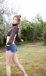Yuki Japanese And Asian Tall Young White Gyaru Fashion Model And Runway Model And Bikini Model And Tv Personality 31